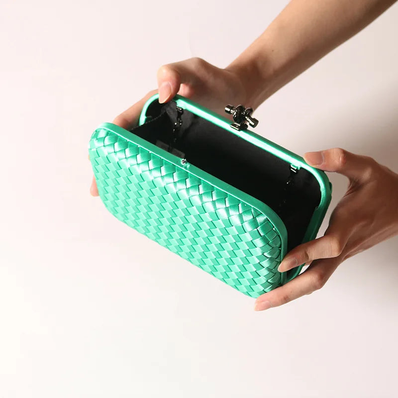 Luxury Satin Woven Ladies Crossbody Bag Handmade Evening Purse Chains for Banquet Wedding Dress Fashionable Clutch for Women