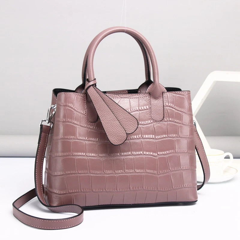 2024  European Women Luxury Retro Genuine Cowhide Leather Ladies Purses and Handbags Female Sale Price Fashion Online