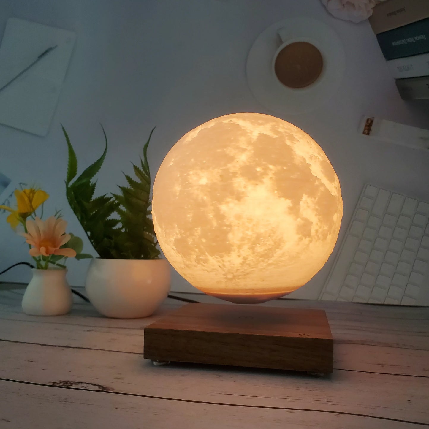 Table Lamp Magnetic Levitating Moon Light 3D Printing Floating Moon Lamp For Home Decoration