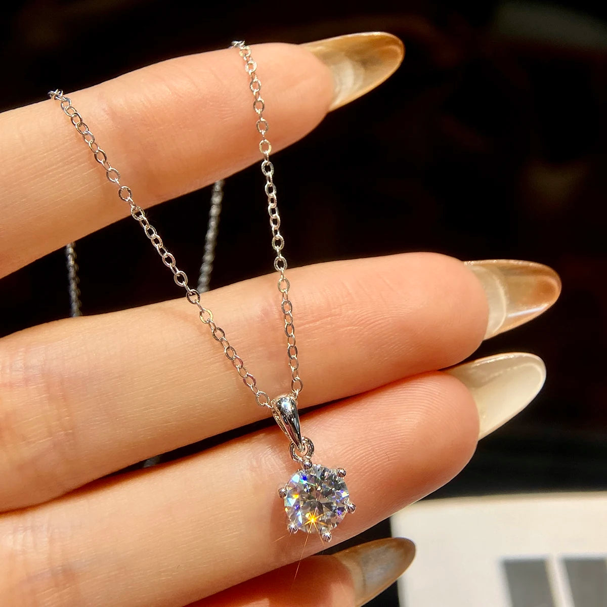 Real 925 Sterling Silver GRA Certified 1CT Classic Round Shape Diamond Moissanite Pendant Necklaces Engagement Jewelry for Women