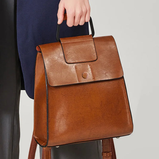 Hot Selling Unisex Fashion Retro Oil Wax College Bag Genuine Leather Leisure Travel Backpack for Women
