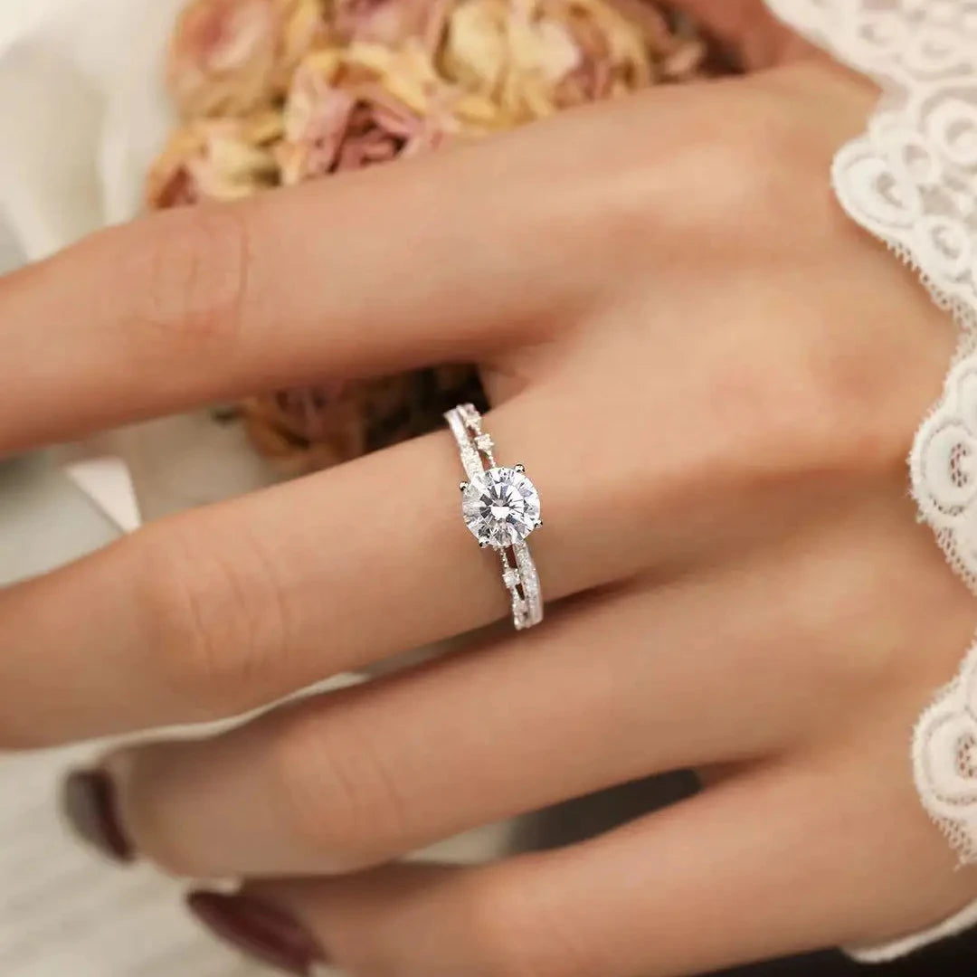 Stylish Minimalist 18K Gold and Natural Diamond Engagement Ring New Silver Dainty Fine Jewelry for Ladies and Couples