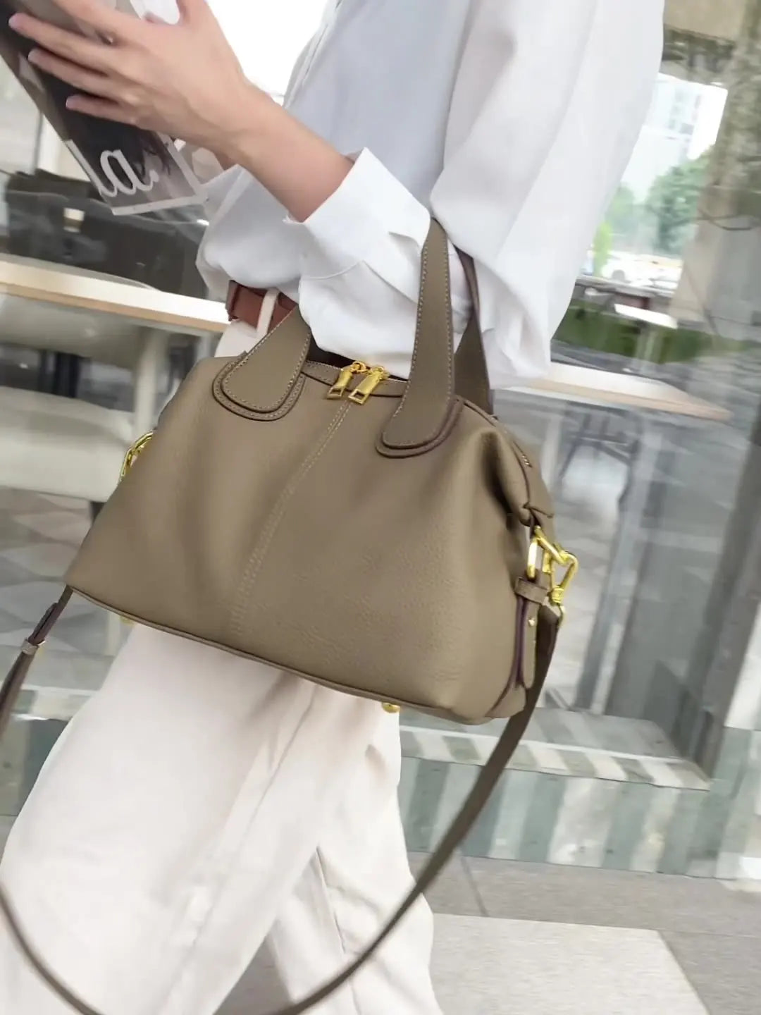 2025 New Tote Bag Large Capacity Leather Handbag for Girls  Luxury New Design Women Handbag