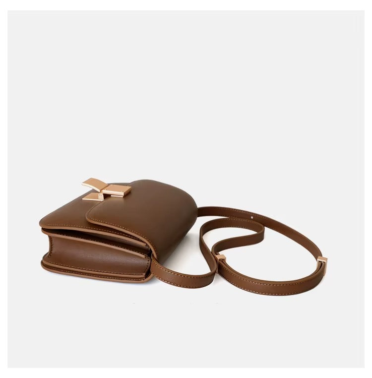 Luxury Women's Underarm Handbags Genuine Cowhide Leather Tofu Square Lock Messenger Bag Custom Portable with Open Closure
