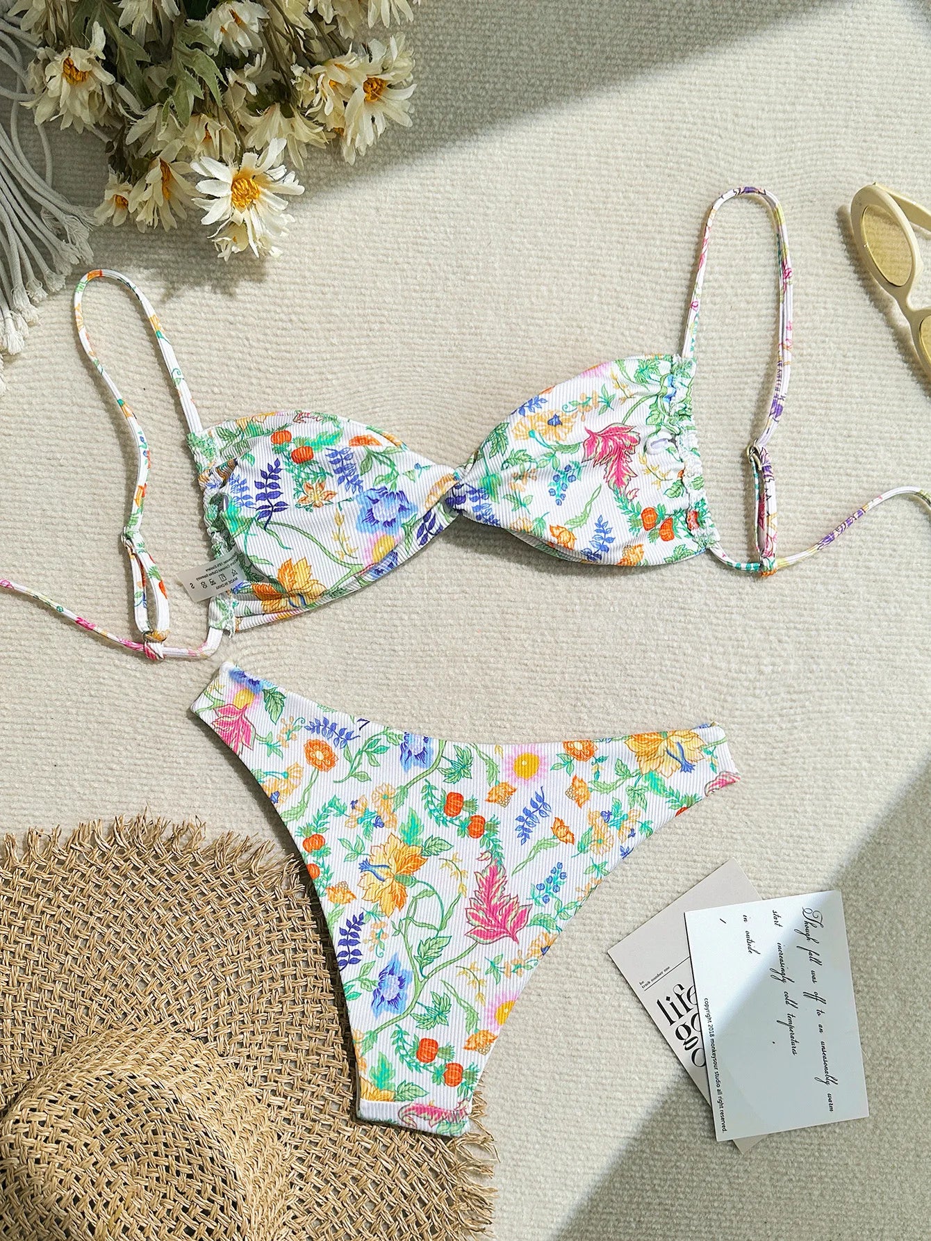 New Girl Sweet Floral Prints Bikinis Two Piece Set Women Sexy Bikini Swimsuit Women Party Sexy Halter Swimwear for Ladies