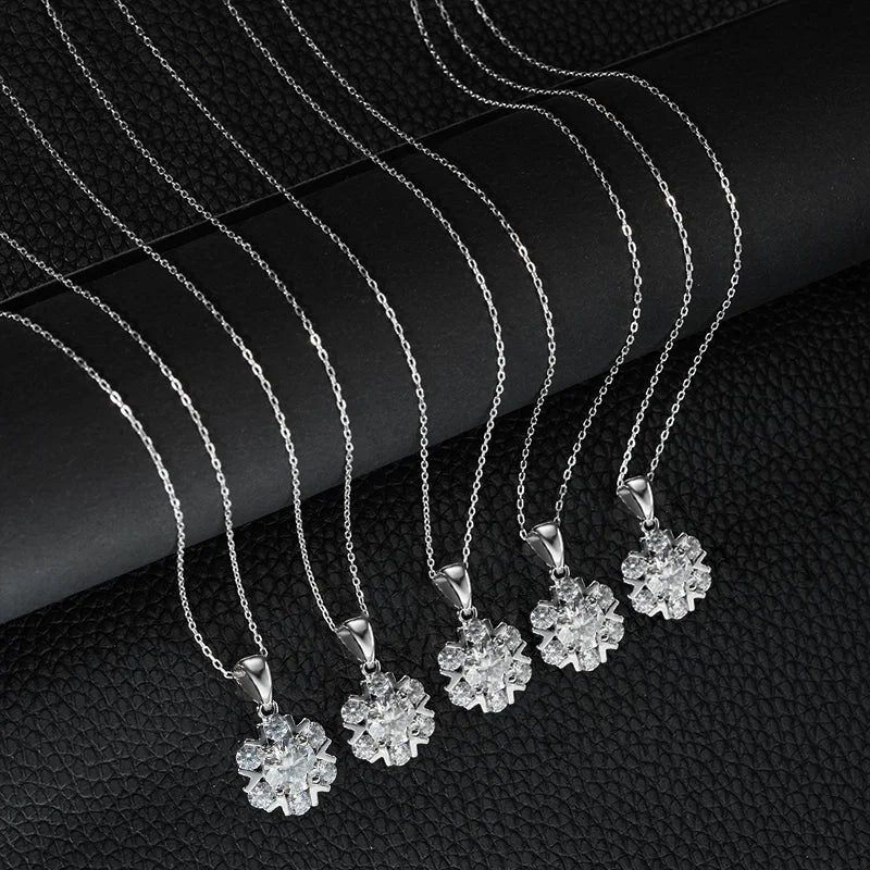 MomentWill Fashion Designs 925 Silver Fine Cute Simple Jewelry  Moissanite Necklaces