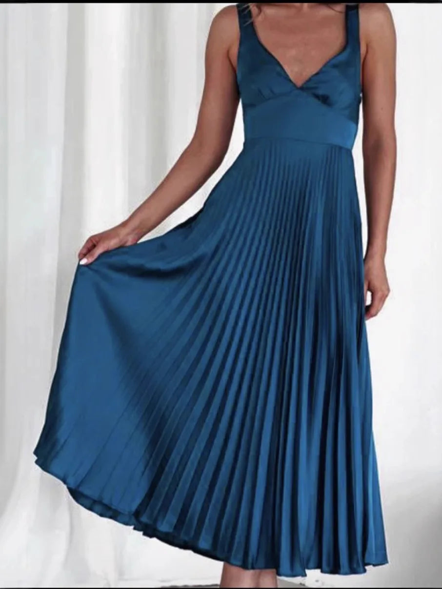 2025 New Fashion Summer Women's Deep V-Neck Sexy Slim Sleeveless High Waist Pleated Solid Color Long Dress