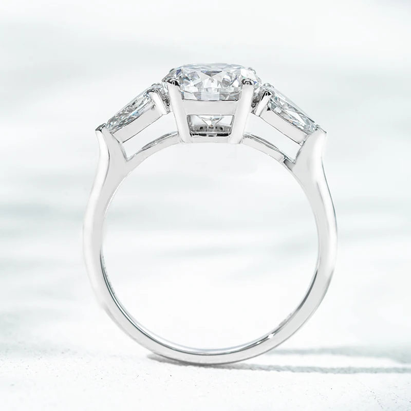 MomentWill 18K Real Gold Three Stone Design Jewelry Round Pear Lab Grown Diamond Hpht Certified Cvd Diamond Ring