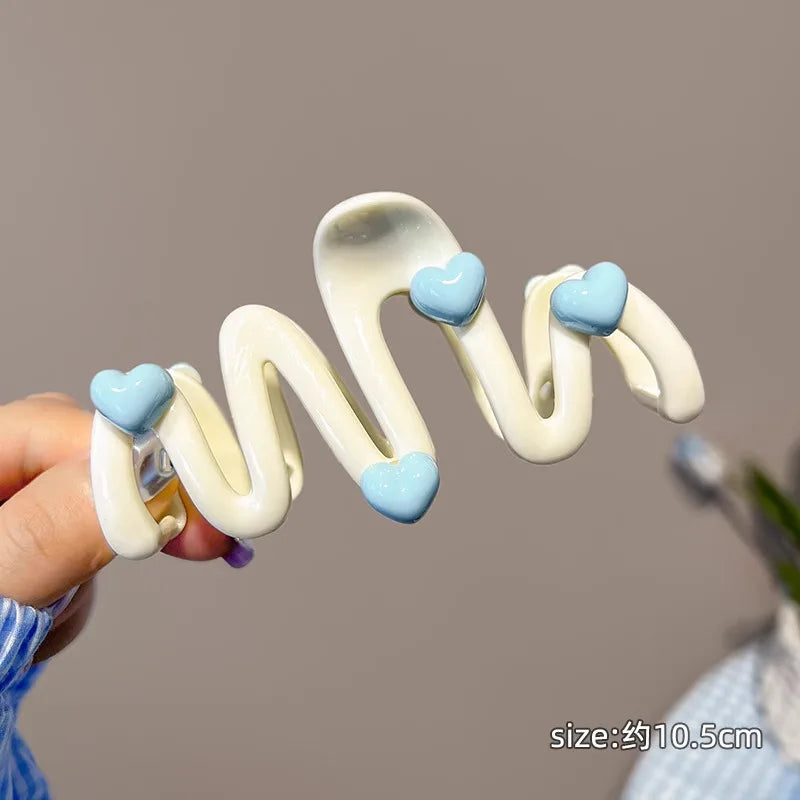 Korean Hawaiian Flower Crab Hair Clips Female Fashion Plastic Shark Hair Claw Hairpin Barrettes For Girls Beach Hair Accessories