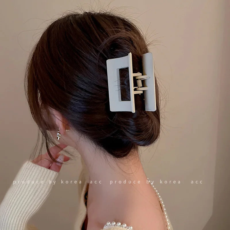 High Women Hair Claw Clips Korea Coffee Beige Acrylic Large Hair Claw Hairpin Geometric Barrettes Crab Girl Headwear Hair Accessories