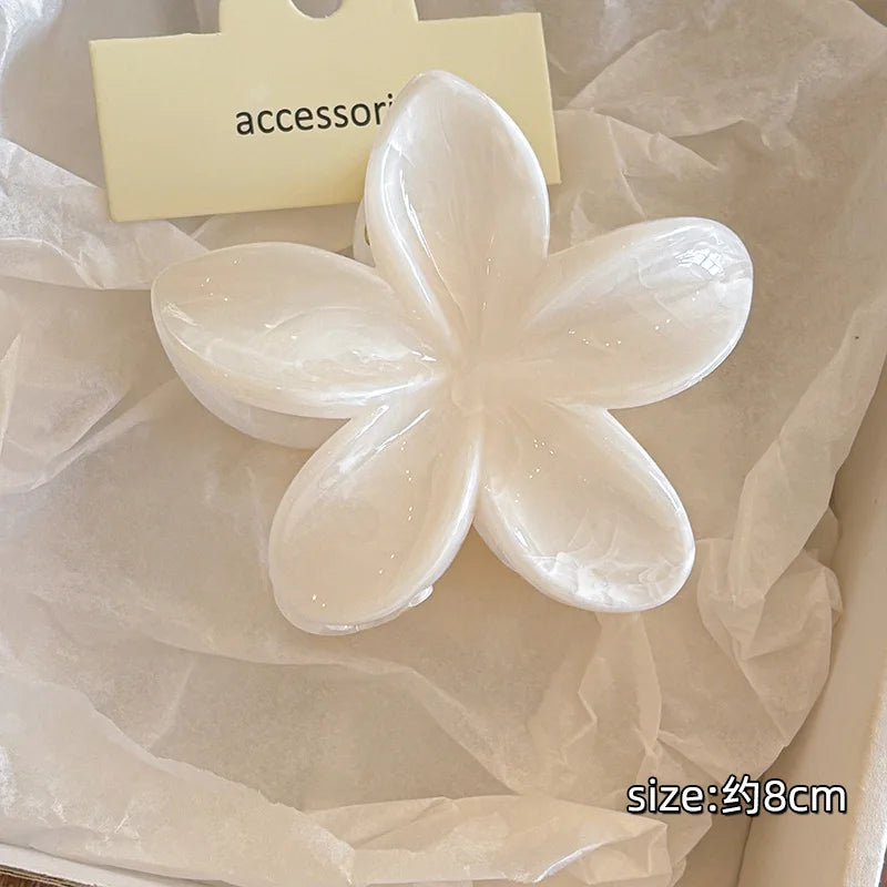 Korean Hawaiian Flower Crab Hair Clips Female Fashion Plastic Shark Hair Claw Hairpin Barrettes For Girls Beach Hair Accessories