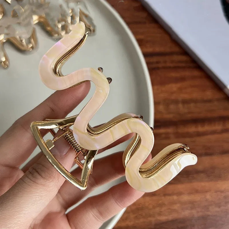 Model Hair Claw Acetate Alloy Hair Claw Clips Shark Catch Hair Accessories for Women Girls