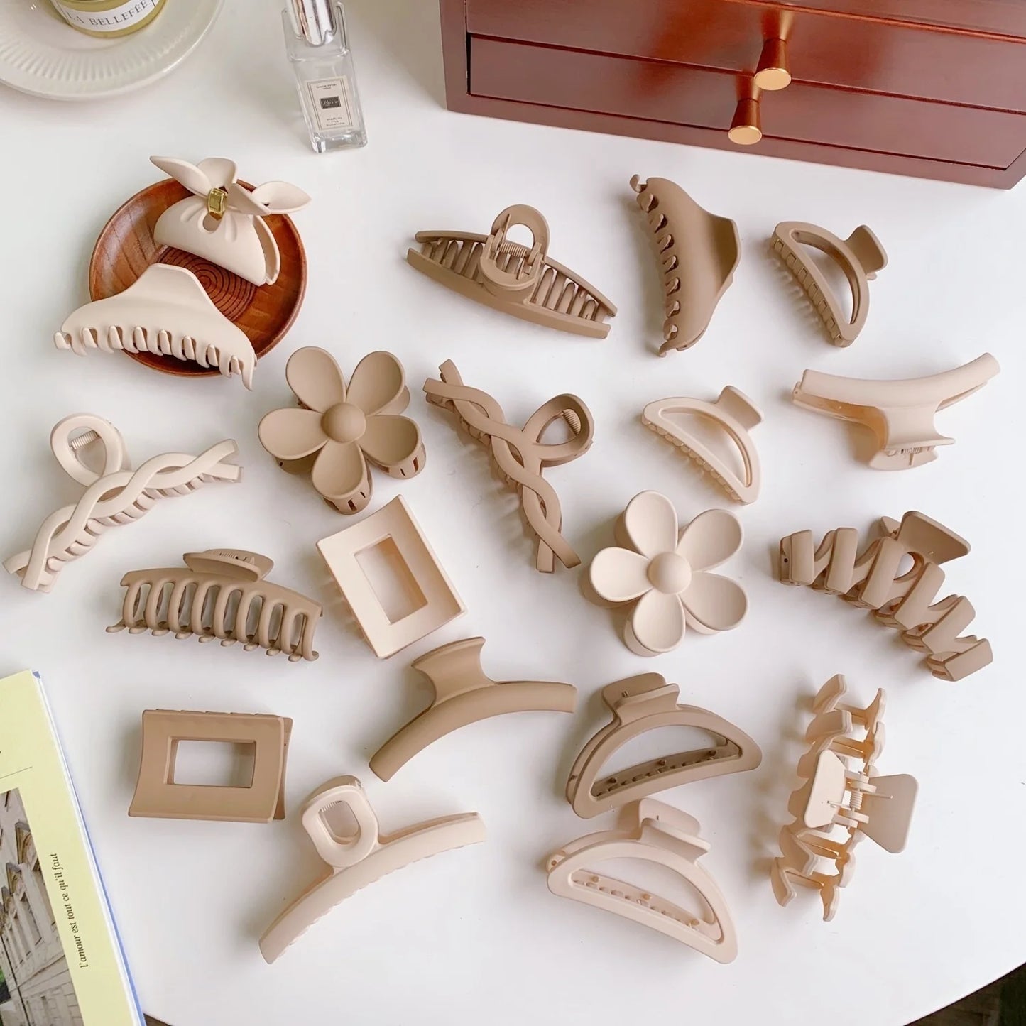 High Women Hair Claw Clips Korea Coffee Beige Acrylic Large Hair Claw Hairpin Geometric Barrettes Crab Girl Headwear Hair Accessories