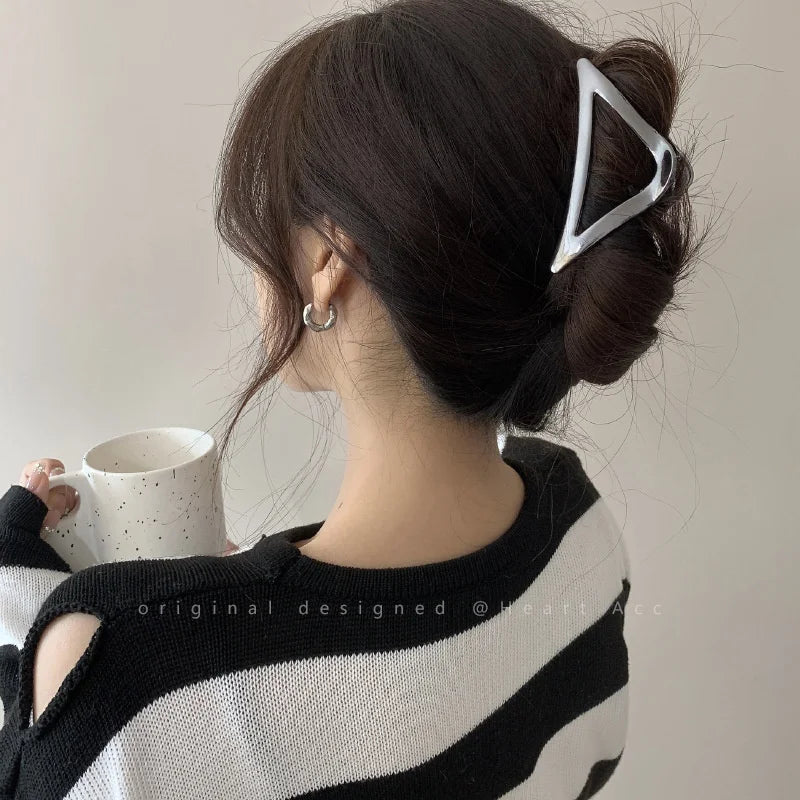 Metal Geometric Hair Claw Crab Hairpins Fashion Cross Hair Clips Barrettes Women Girls Korean Ponytail Clip Hair Accessories