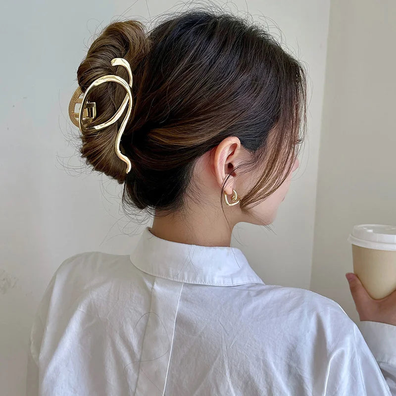 Metal Geometric Hair Claw Crab Hairpins Fashion Cross Hair Clips Barrettes Women Girls Korean Ponytail Clip Hair Accessories