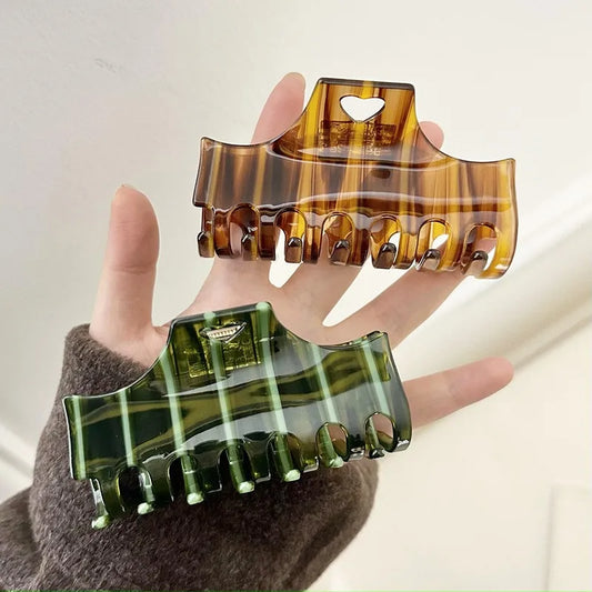 Retro Hollow Out Hair Claw Stripe Colour Hair Claw Clip Shark Catch Hair Accessories for Women Girls