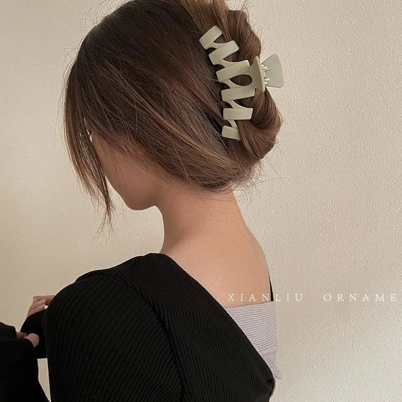 High Women Hair Claw Clips Korea Coffee Beige Acrylic Large Hair Claw Hairpin Geometric Barrettes Crab Girl Headwear Hair Accessories