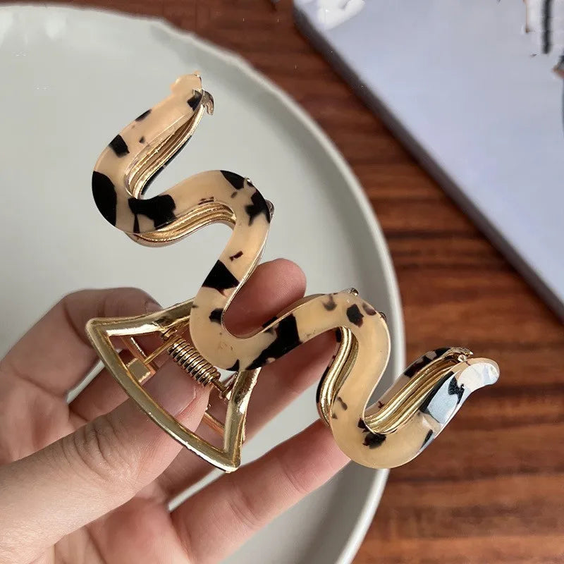 Model Hair Claw Acetate Alloy Hair Claw Clips Shark Catch Hair Accessories for Women Girls