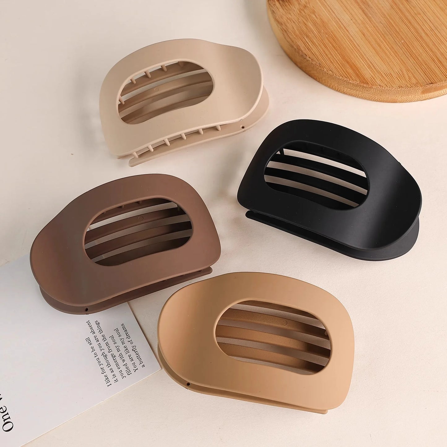 Fashion Oval Flat Hair Claw Clips for Women Matte Duckbill Clip Back-of-Head Bun Hair Accessories Simple Clip Hair Ornament