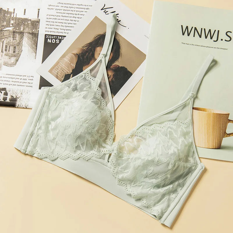 Lace Bras for Women Push Up Bra Non-wire Seamless Brassiere V-Neck Bralette 3/4 Fixed Cup Padded Underwear Sexy Lingerie