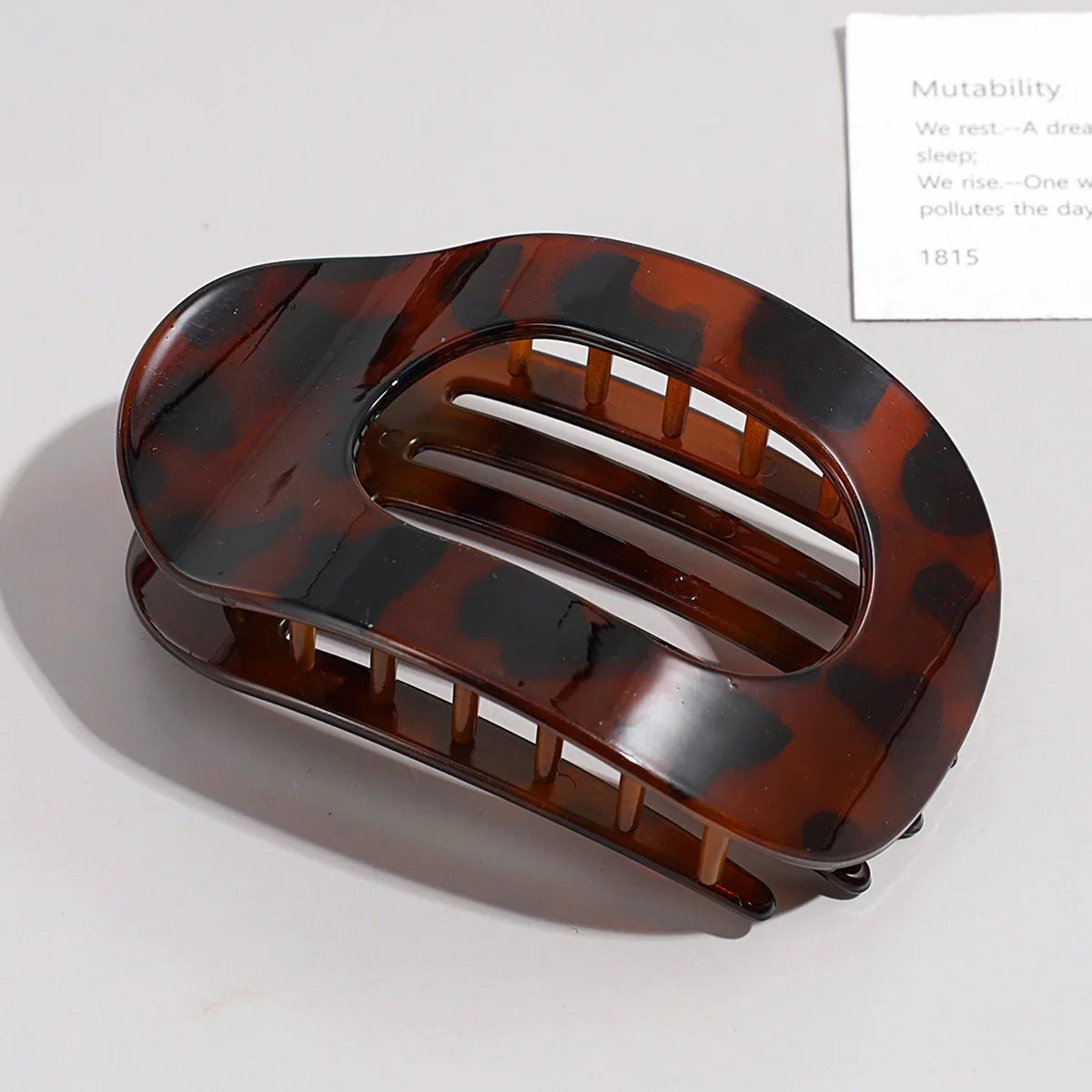 Fashion Oval Flat Hair Claw Clips for Women Matte Duckbill Clip Back-of-Head Bun Hair Accessories Simple Clip Hair Ornament