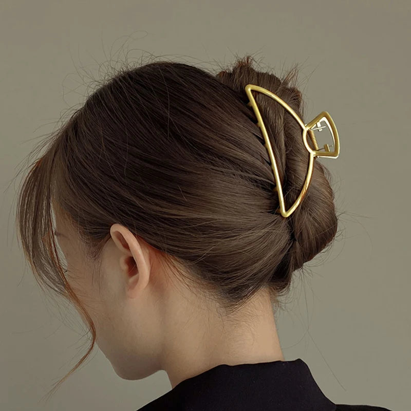 Metal Geometric Hair Claw Crab Hairpins Fashion Cross Hair Clips Barrettes Women Girls Korean Ponytail Clip Hair Accessories