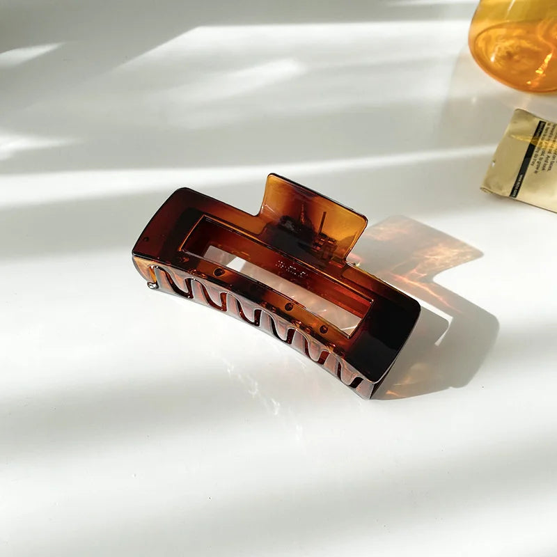 High Women Hair Claw Clips Korea Coffee Beige Acrylic Large Hair Claw Hairpin Geometric Barrettes Crab Girl Headwear Hair Accessories