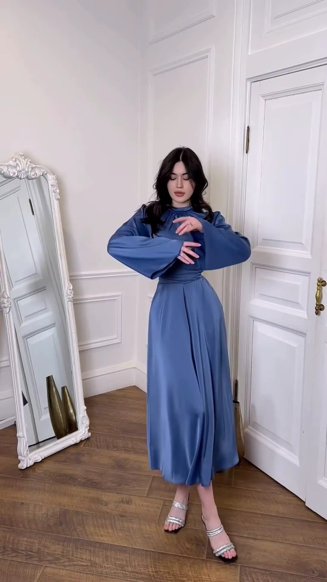 2025 Solid Color Satin Modest Dress Strap Waist Casual Muslim Dress Women Luxury Evening Abaya Dress